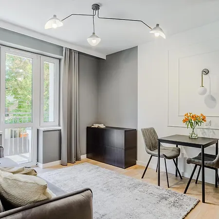 Shortstaypoland Kazimierza Wielkiego