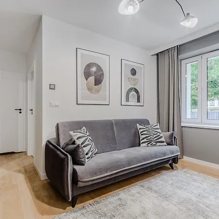 Shortstaypoland Kazimierza Wielkiego Apartment Warsaw