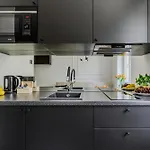 Shortstaypoland Kazimierza Wielkiego Апартаменты Варшава